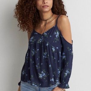 NWT 💙 American Eagle Cold Shoulder Blouse